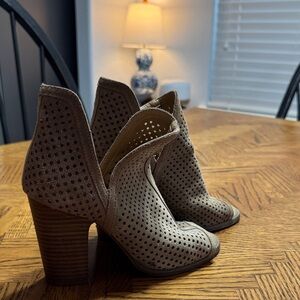 Lucky Brand Taupe Perforated Peep-Toe Stacked Heel Booties